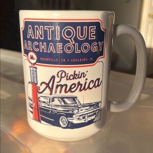 Antique Archaeology    Pickin’ America Mug